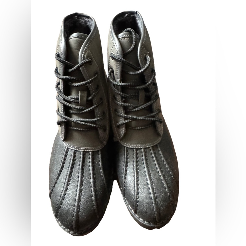Madden Men's 10 Cornel Lace-Up Black/Grey Boots shearling lined